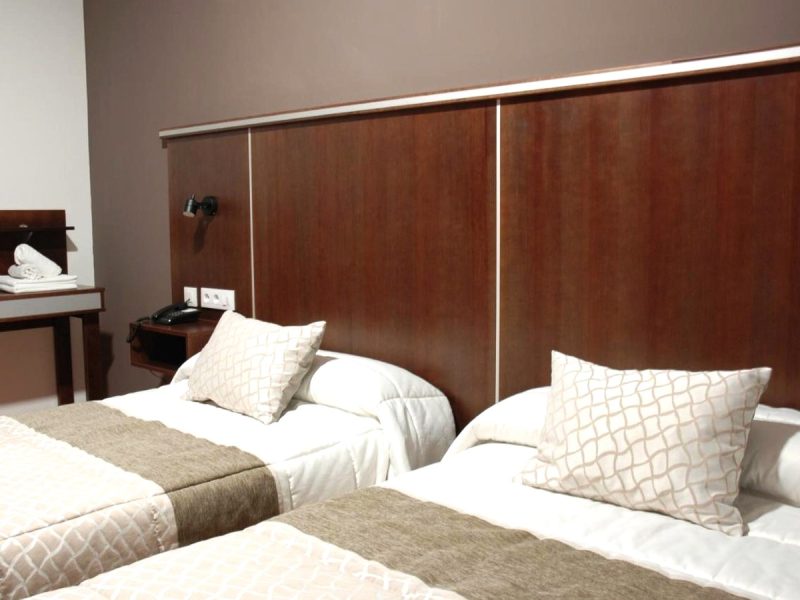hospedium-hotel-plaza-manjon-habitacion-doble-deluxe-6